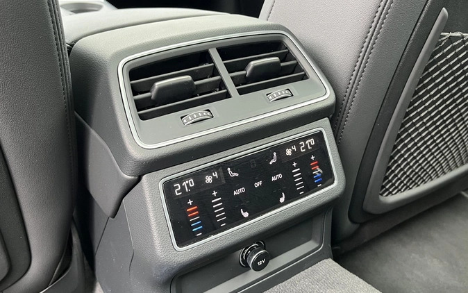 Audi A6 cena 249900 przebieg: 31251, rok produkcji 2023 z Uniejów małe 379
